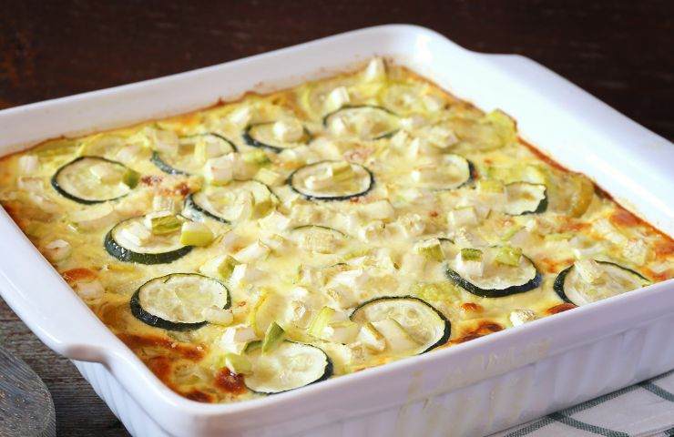 sformato di zucchine e formaggio filante