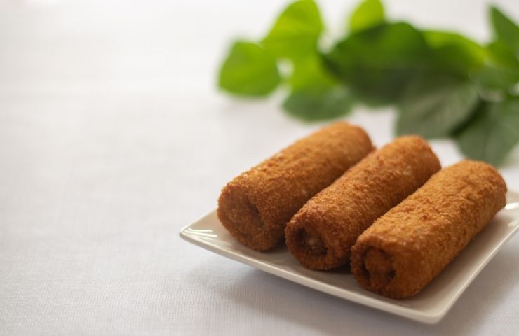 rotoli di pancarrè fritti